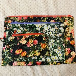 Baggu Go Pouch set